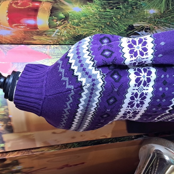 Vintage sweater size small - Picture 4 of 13